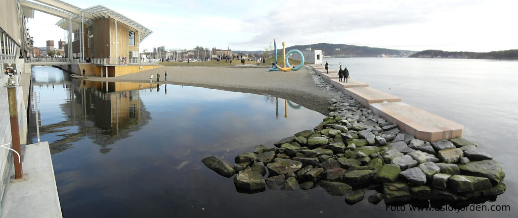 Strand og kunst ved Tjuvholmen Badeplass