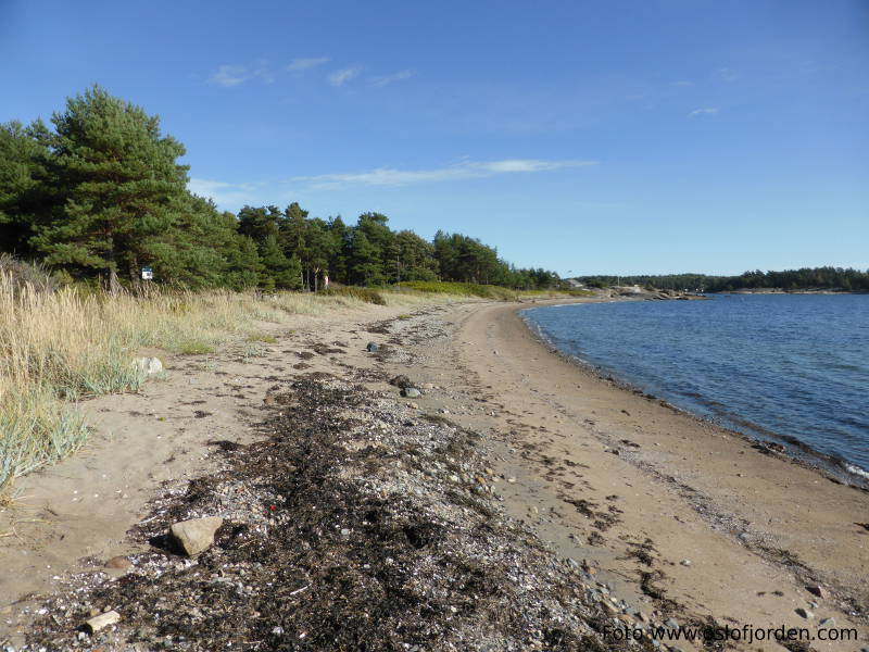 Husebystranda badeplass badestrand Oven Råde