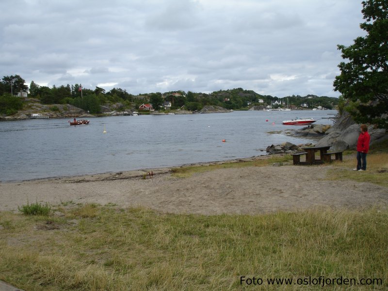 Regnbuestranda badeplass Tjme