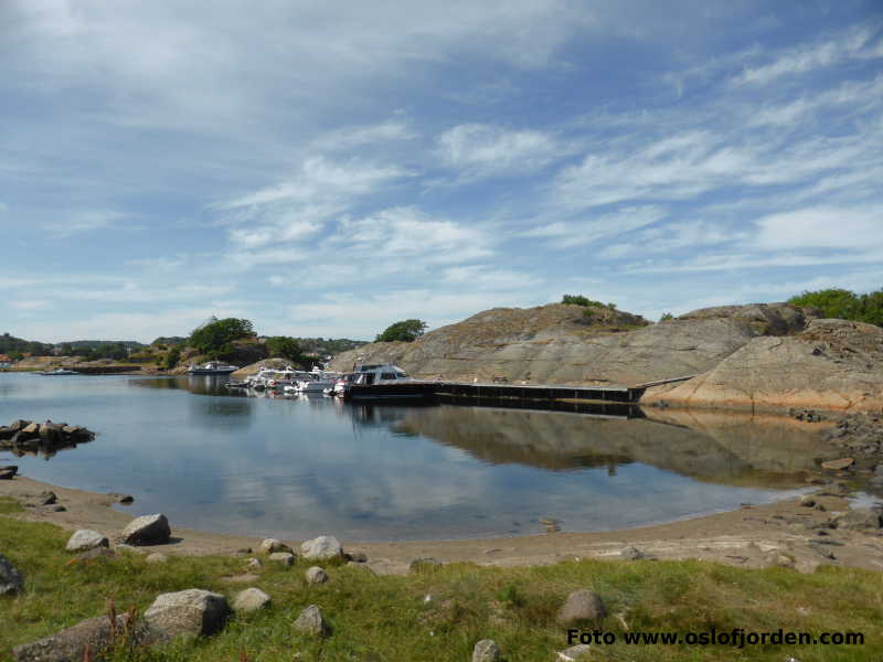 Citadelløya Stavernsøya uthavn Stavern Naturhavn badeplass