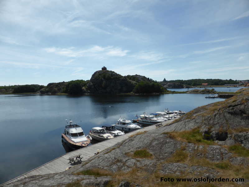 Citadelløya Stavernsøya uthavn Stavern Naturhavn badeplass